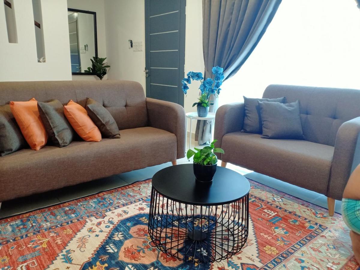 Holiday home As Syifaa Mslim Only
